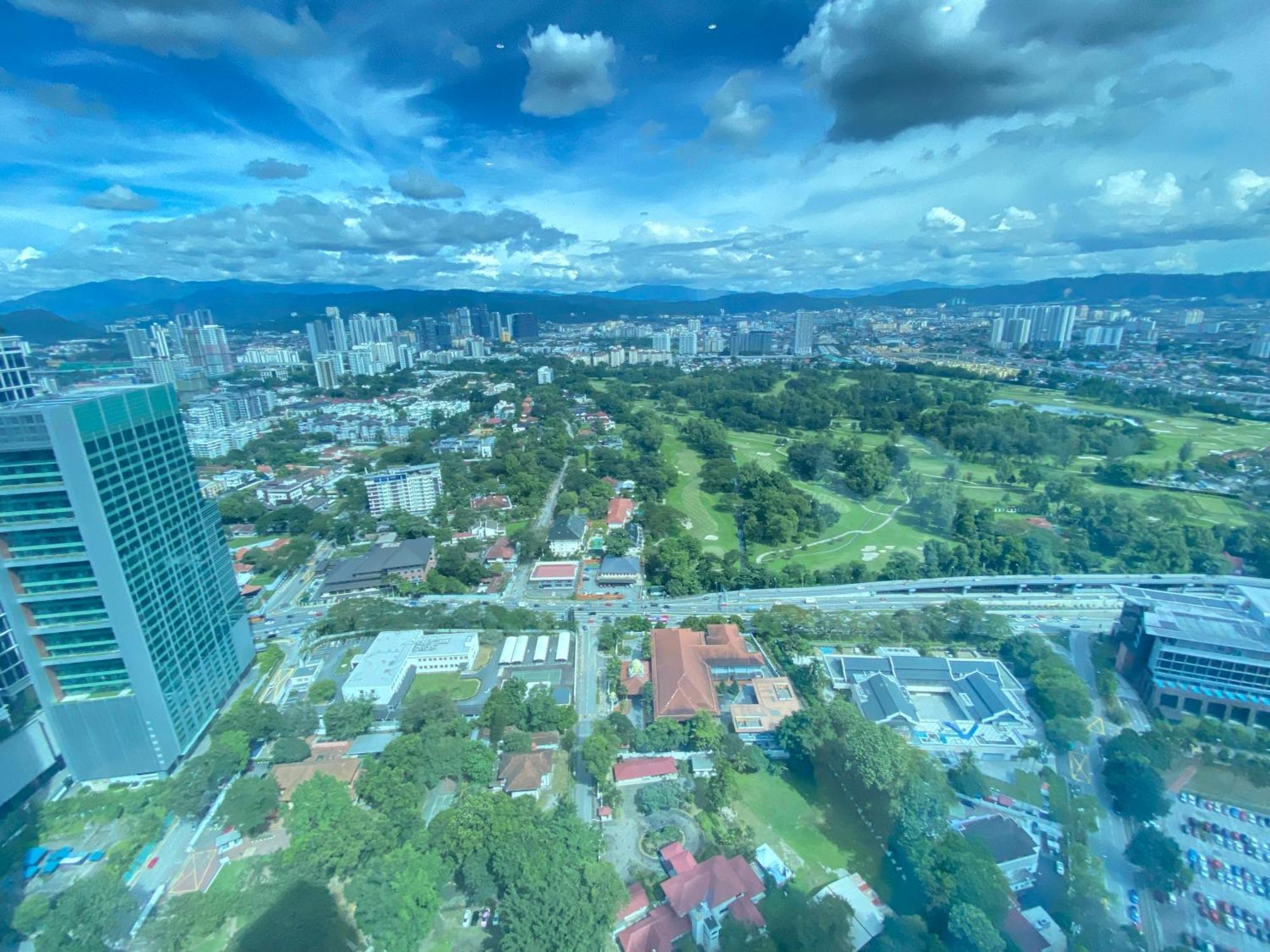 קואלה לומפור Eaton Residences Klcc By Leo Homestay מראה חיצוני תמונה